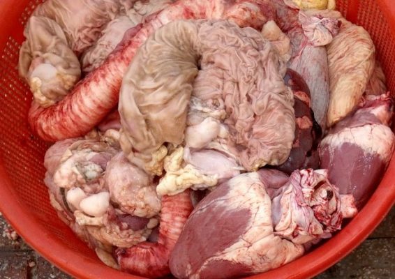 lòng bò phá lấu